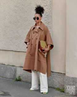 Milan Fashion Week Autumn Winter 2022 Fashion Week Street Style Women 56
