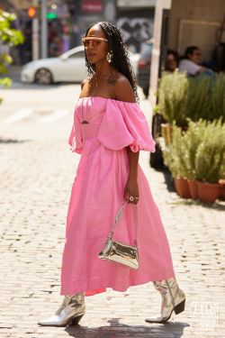 New York Fashion Week Spring Summer 2023 Street Style 34