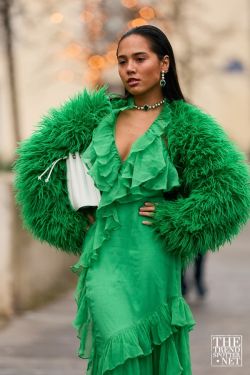 Haute Couture Spring Summer 2023 Fashion Week Street Style 289