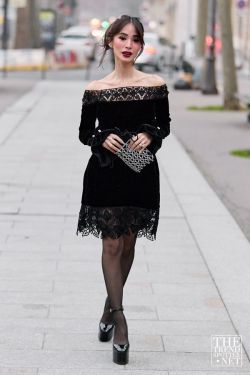 Haute Couture Spring Summer 2023 Fashion Week Street Style 294