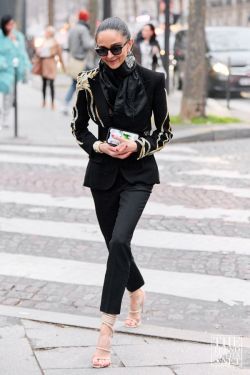 Haute Couture Spring Summer 2023 Fashion Week Street Style 295