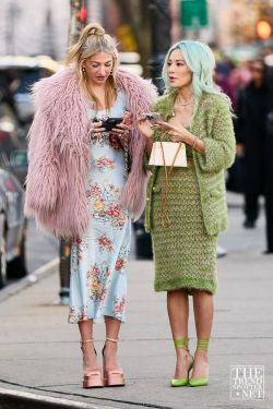New York Fashion Week Autumn Winter 2023 Street Style 18