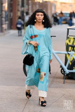 New York Fashion Week Autumn Winter 2023 Street Style 3