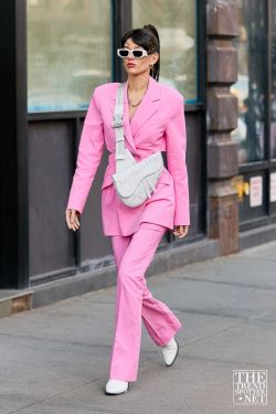New York Fashion Week Autumn Winter 2023 Street Style 8