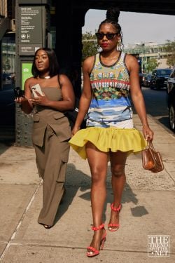 New York Fashion Spring Summer 2024 Street Style Women 16
