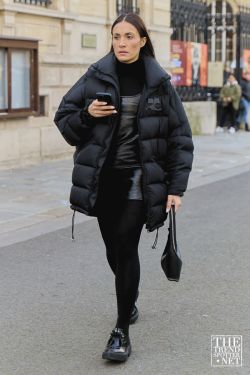 Paris Fashion Week Fall Winter 2024 Street Style 522