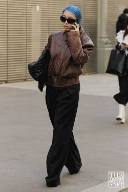 Paris Fashion Week Fall Winter 2024 Street Style 526