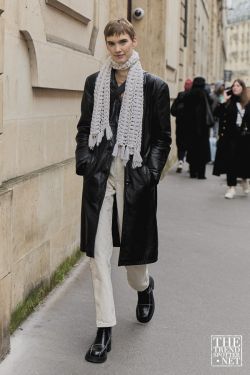 Paris Fashion Week Fall Winter 2024 Street Style 532